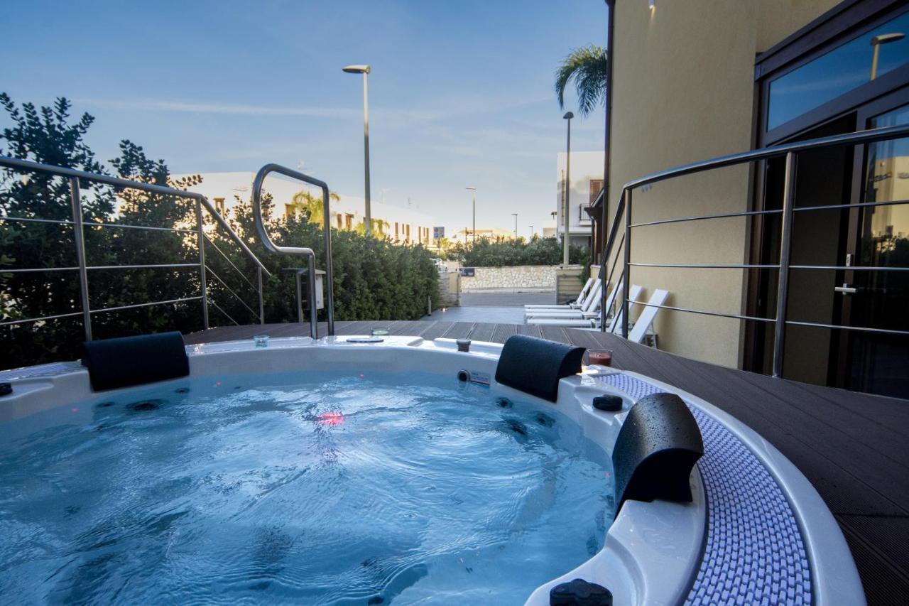 B&B Aloe Comfort Rooms サン・ヴィート・ロ・カーポ エクステリア 写真